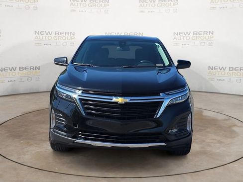 Used 2024 Chevrolet Equinox LT FWD image 8