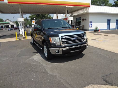 Used 2013 Ford F150 Lariat w/ Mid Equipment Group AWD/4WD image 6