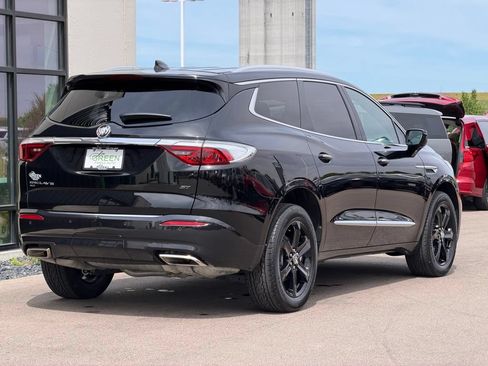 Used 2024 Buick Enclave Essence w/ Sport Touring Edition AWD/4WD image 5