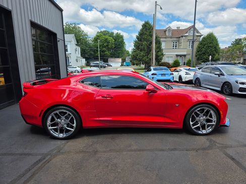 Used 2016 Chevrolet Camaro SS RWD image 53