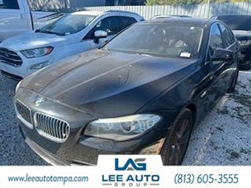 Used 2013 BMW 528i 528i image 3