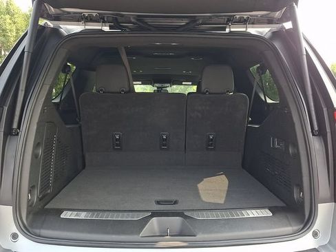 Certified 2025 GMC Yukon XL Denali AWD/4WD image 29