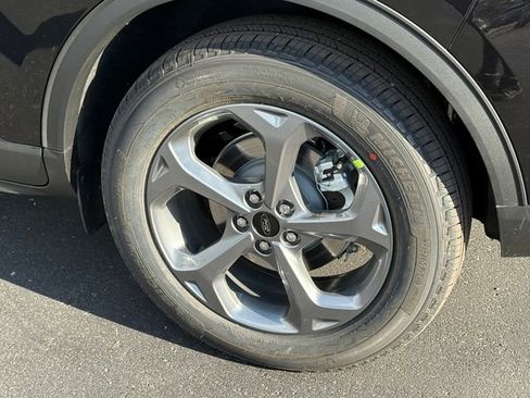 New 2026 Ford Escape ST-Line w/ Tech Pack #1 AWD/4WD image 9