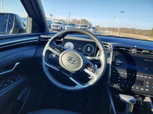 Used 2024 Hyundai Santa Cruz XRT image 14