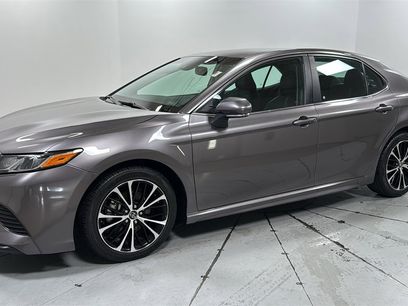 Used 2018 Toyota Camry SE