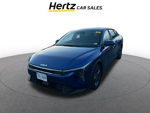 Used 2025 Kia K4 LXS image 3