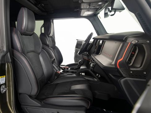 Used 2024 Ford Bronco Raptor w/ Interior Carbon Fiber Pack 6 AWD/4WD image 39