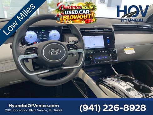 Certified 2024 Hyundai Tucson Limited FWD image 12