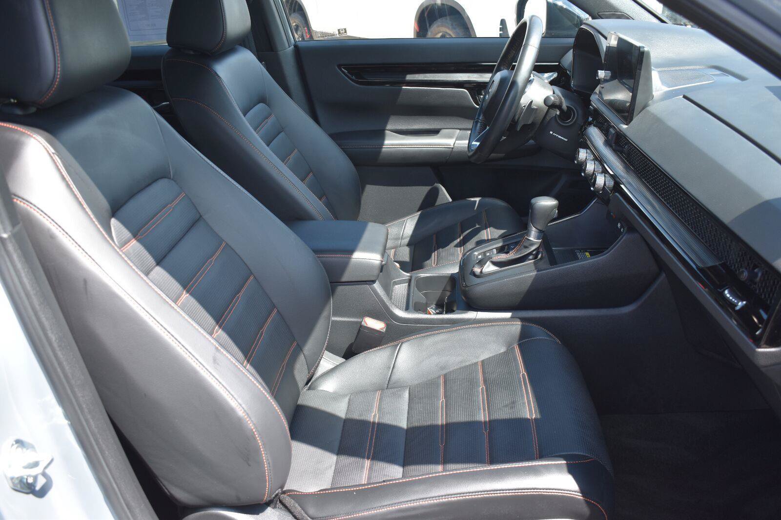 Used 2025 Honda CR-V Sport Touring image 13