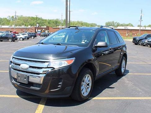 Used 2013 Ford Edge SE FWD image 2
