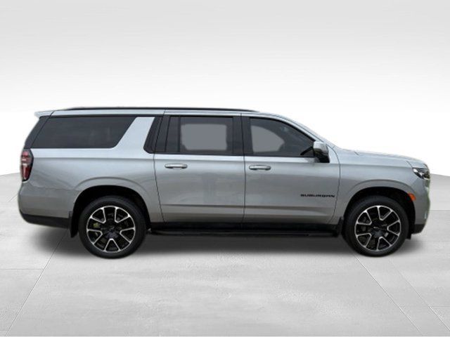 Used 2024 Chevrolet Suburban RST w/ Luxury Package AWD/4WD image 23