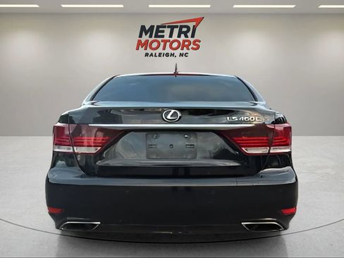 Used 2014 Lexus LS 460 L w/ Ultra Luxury Package image 4