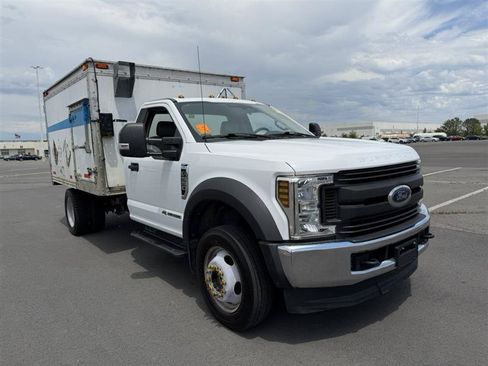Used 2019 Ford F550 4x4 Regular Cab Super Duty image 3