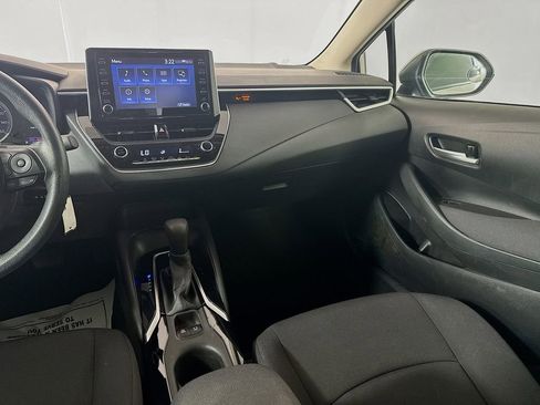 Used 2020 Toyota Corolla LE FWD image 26