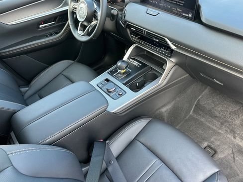New 2026 MAZDA CX-90 Plug-In Hybrid w/ Preferred image 19