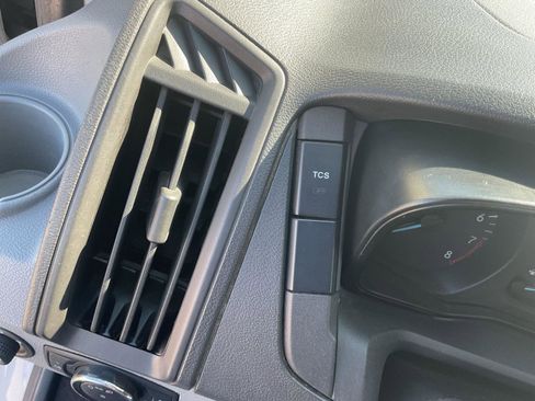 Used 2016 Ford Transit 250 148 Medium Roof image 21