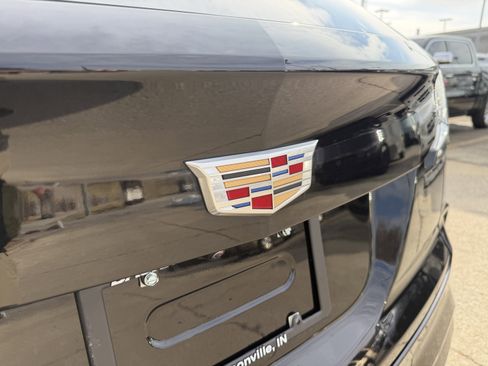 Used 2025 Cadillac XT4 Sport image 8