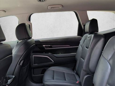 Used 2023 Kia Telluride S AWD/4WD image 20