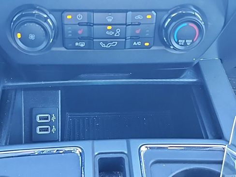 Used 2020 Ford F150 XLT w/ Equipment Group 302A Luxury RWD image 9