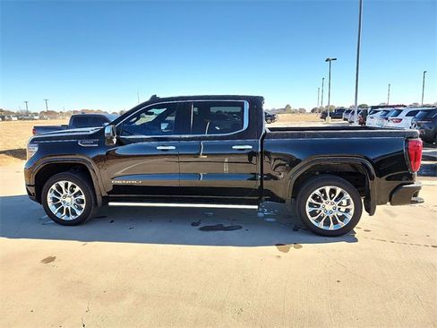 Used 2025 GMC Sierra 1500 Denali Ultimate image 2