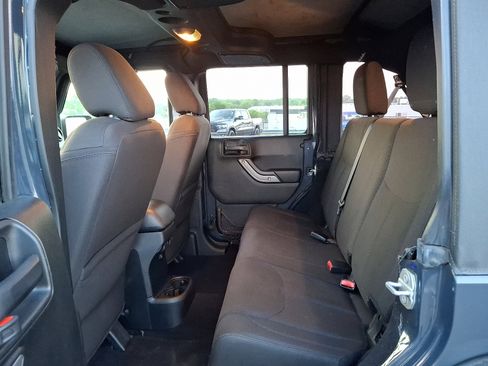 Used 2017 Jeep Wrangler Unlimited Sport w/ Quick Order Package 24S image 10