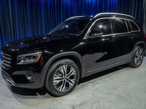 Certified 2026 Mercedes-Benz GLB 250 image 1