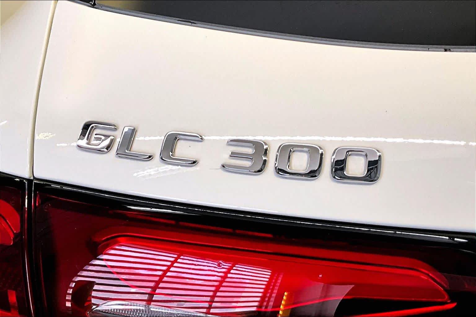 Certified 2026 Mercedes-Benz GLC 300 4MATIC image 33