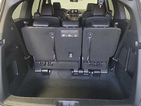 Certified 2023 Honda Odyssey Sport image 7