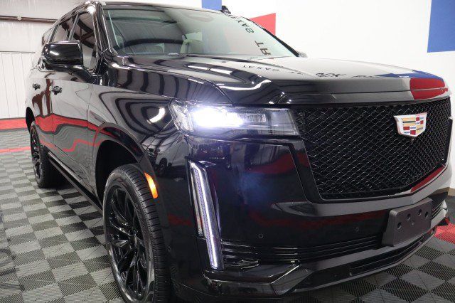 Used 2021 Cadillac Escalade Sport Platinum RWD image 29