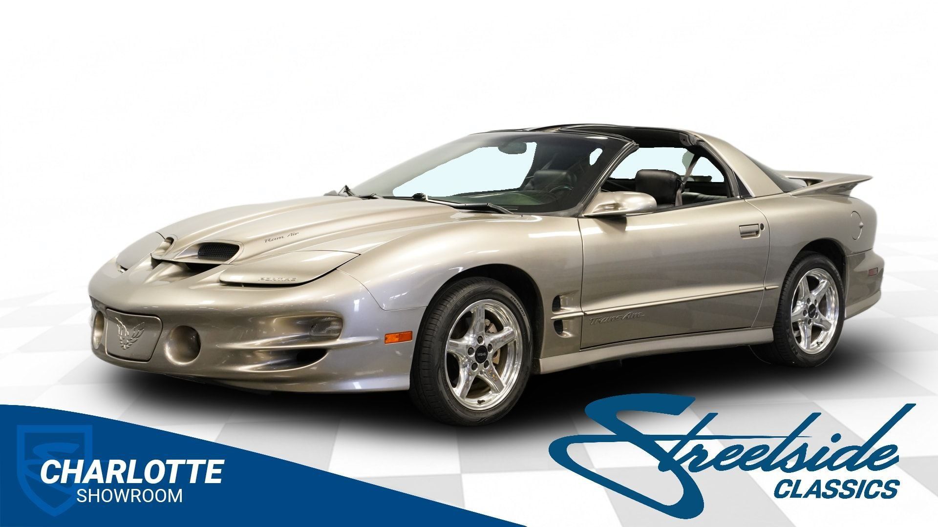 Used 2001 Pontiac Firebird Trans Am RWD image 1