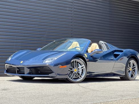Used 2018 Ferrari 488 Spider RWD image 1