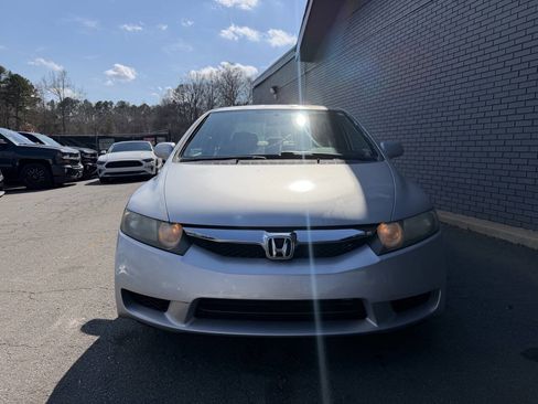 Used 2011 Honda Civic LX image 2