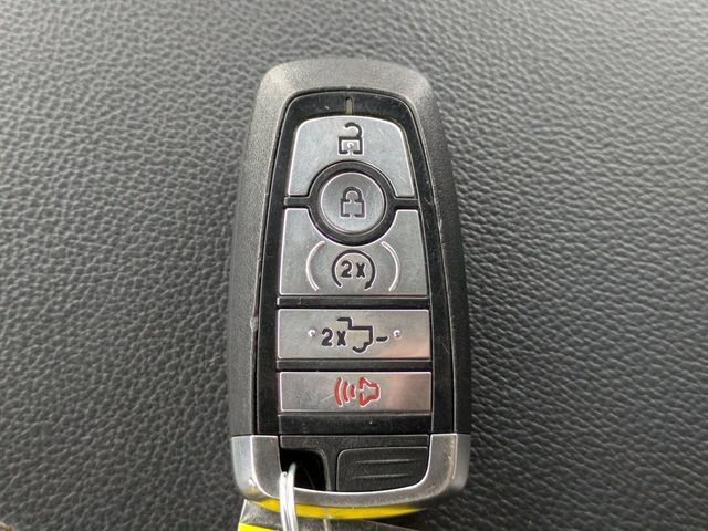 Used 2024 Ford F250 Lariat AWD/4WD image 36
