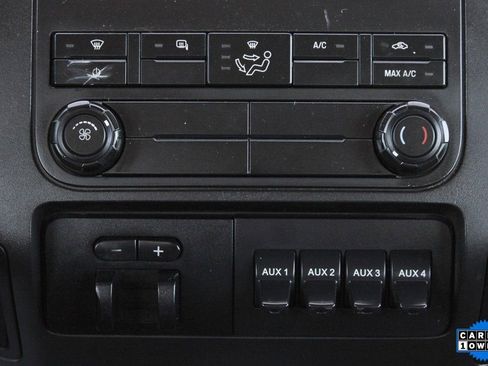 Used 2016 Ford F450 XL w/ Power Equipment Group image 24