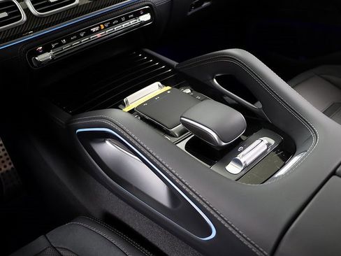 Certified 2025 Mercedes-Benz GLE 53 AMG 4MATIC Coupe image 27