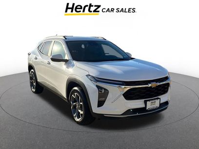 Used 2025 Chevrolet Trax LT