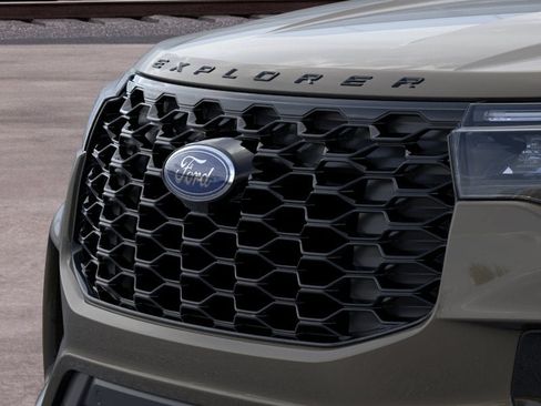 New 2026 Ford Explorer ST-Line AWD/4WD image 17