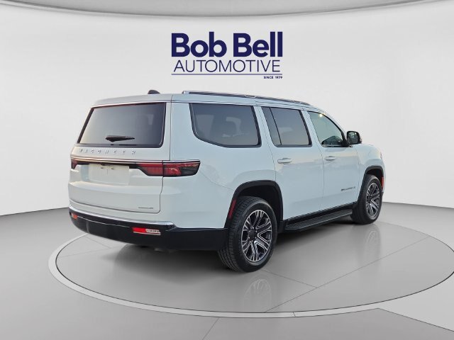 Used 2024 Jeep Wagoneer Series II AWD/4WD image 5