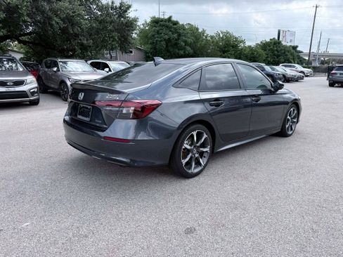 Used 2025 Honda Civic Sport Touring image 5