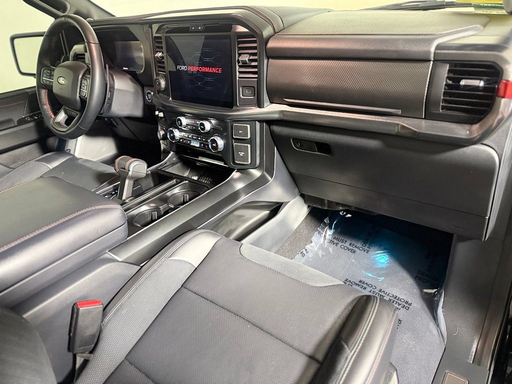 Used 2025 Ford F150 Raptor AWD/4WD image 26