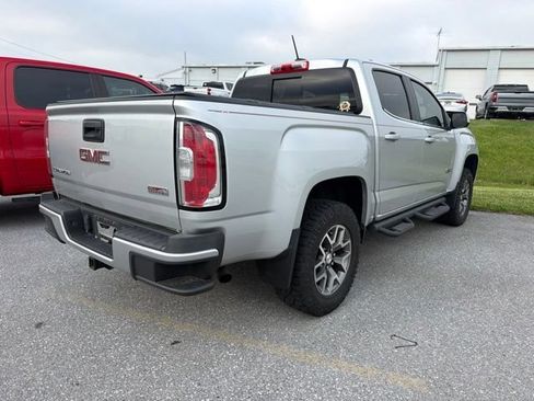Used 2017 GMC Canyon SLE w/ All Terrain X Package AWD/4WD image 6