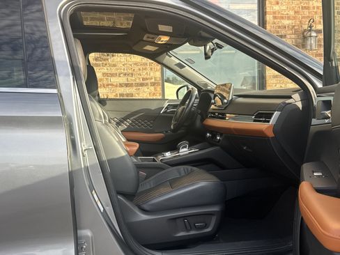 Used 2022 Mitsubishi Outlander SEL image 14