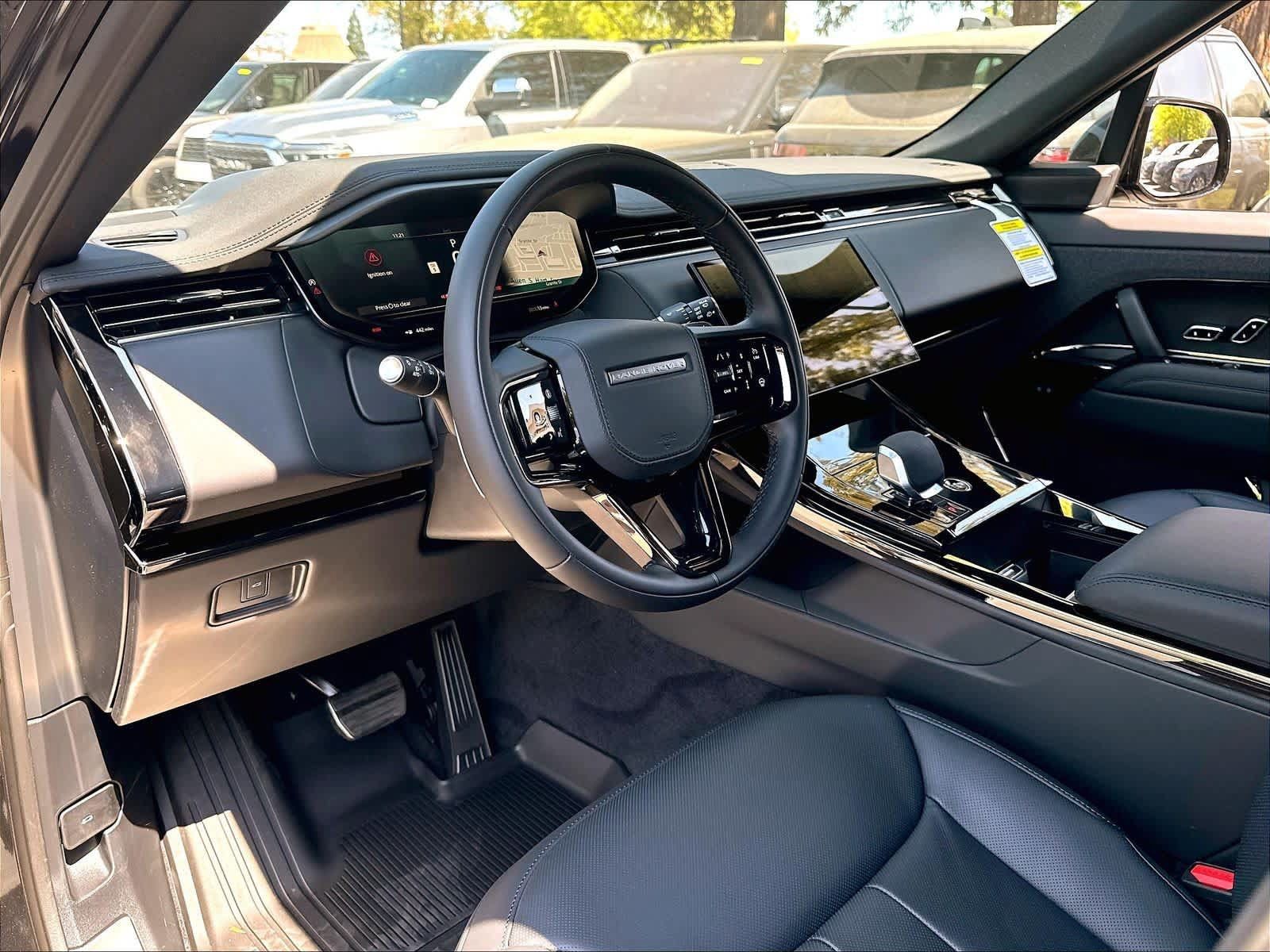 New 2026 Land Rover Range Rover Sport Dynamic SE AWD/4WD image 8