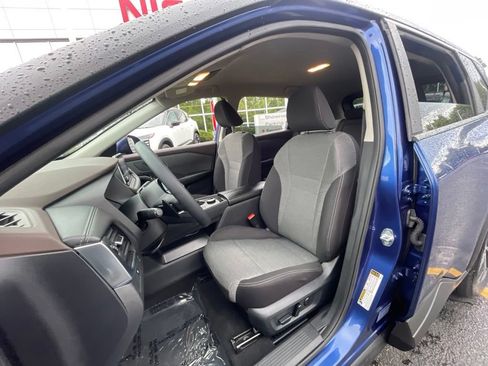 Certified 2023 Nissan Rogue SV AWD/4WD image 17