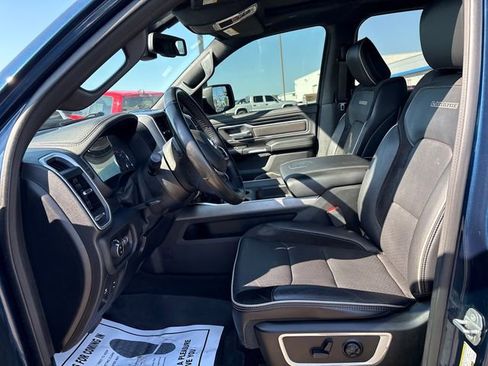 Used 2020 RAM 1500 Laramie w/ Sport Appearance Package AWD/4WD image 8