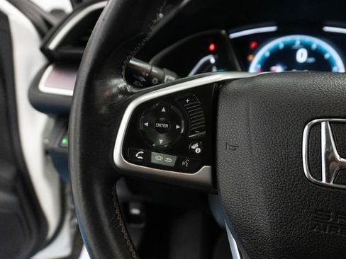 Used 2017 Honda Civic Touring image 21