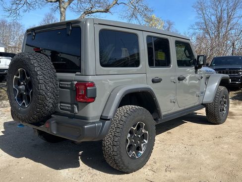 Used 2022 Jeep Wrangler Unlimited Rubicon 4xe w/ Cold Weather Group AWD/4WD image 7