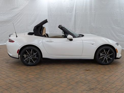 New 2026 MAZDA MX-5 Miata Grand Touring w/ Appearance Package RWD image 10