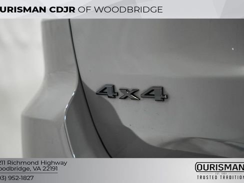 Certified 2021 Jeep Grand Cherokee Freedom Edition image 9