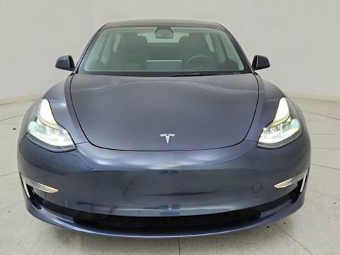 Used 2023 Tesla Model 3 Performance image 13